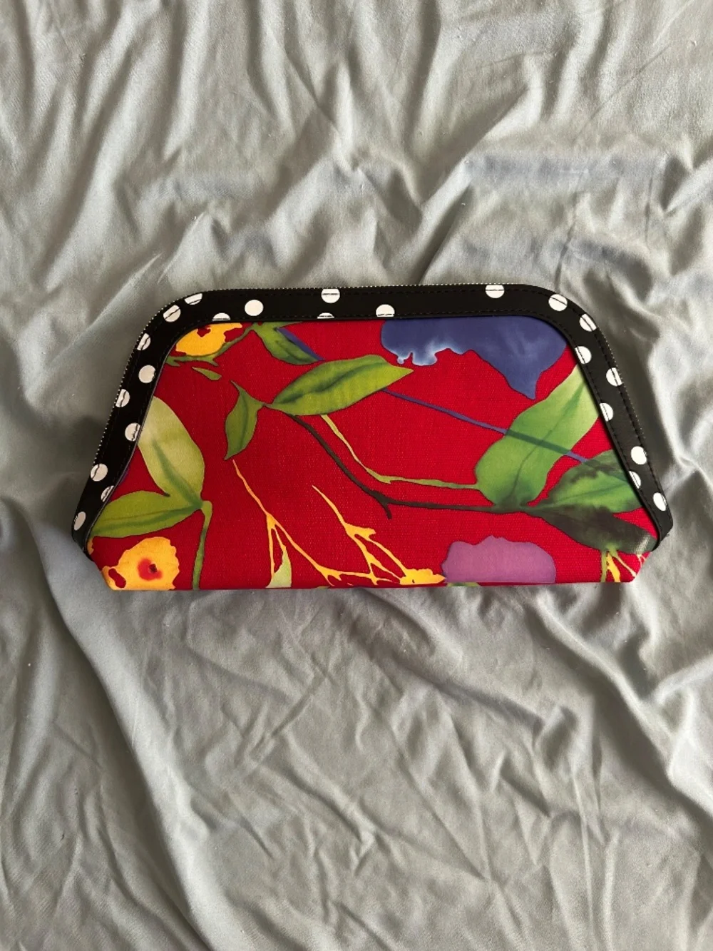 New! Carolina Herrera Makeup Cosmetics Bag Pouch